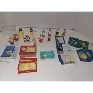 Vtg 1993 Disneys SNOW WHITE SEVEN DWARFS Figures Trading Card Sets Skybox Mattel